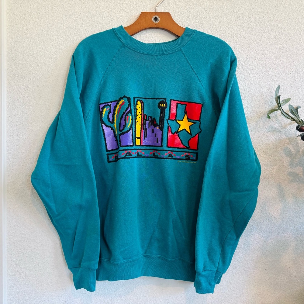 Dallas Crewneck Sweatshirt